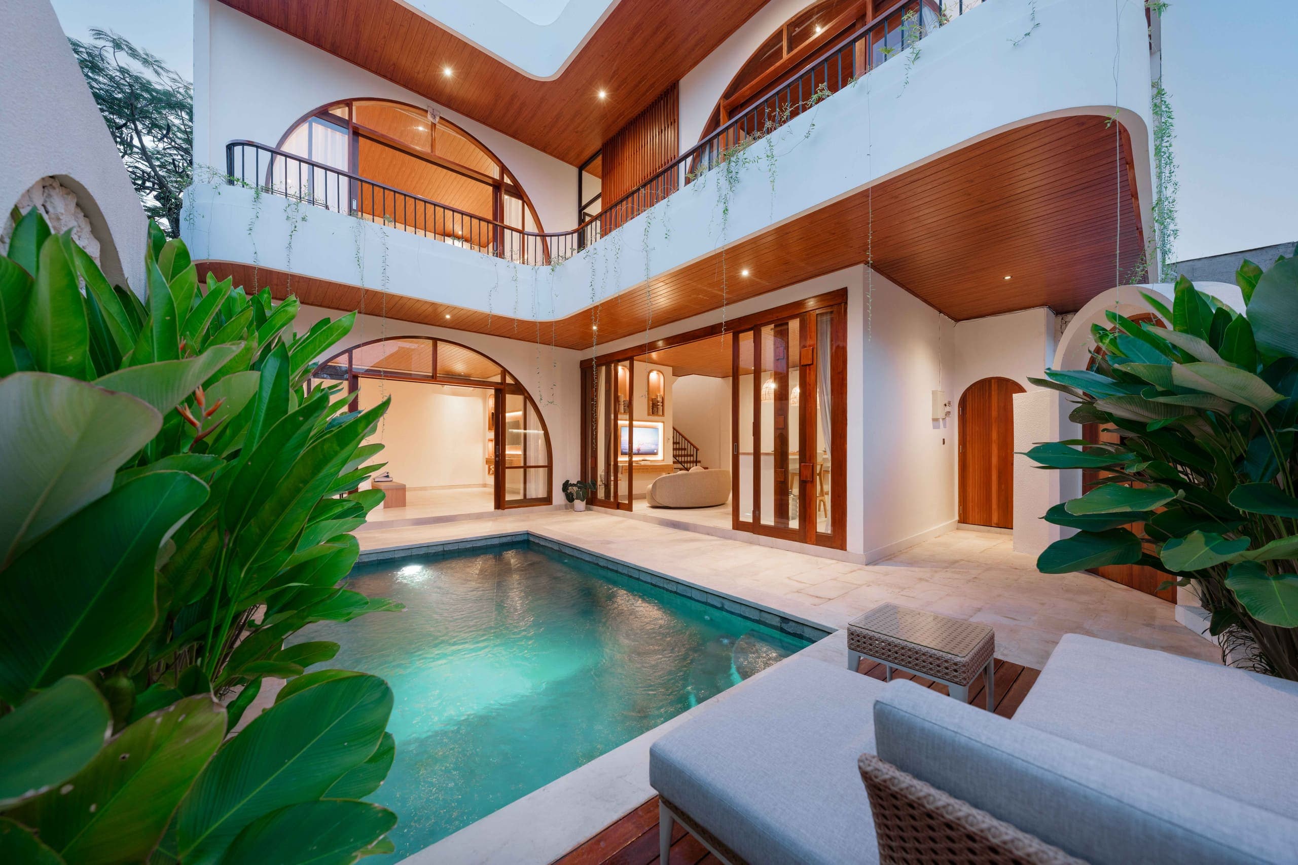 NUQ Seminyak - Spacious 3BR Pool Villa — photo 1